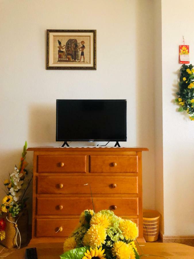 Sunny Appartment In The Center Torrevieja Bagian luar foto